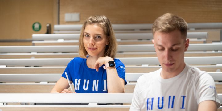 MU to increase PhD scholarships to CZK 15,000