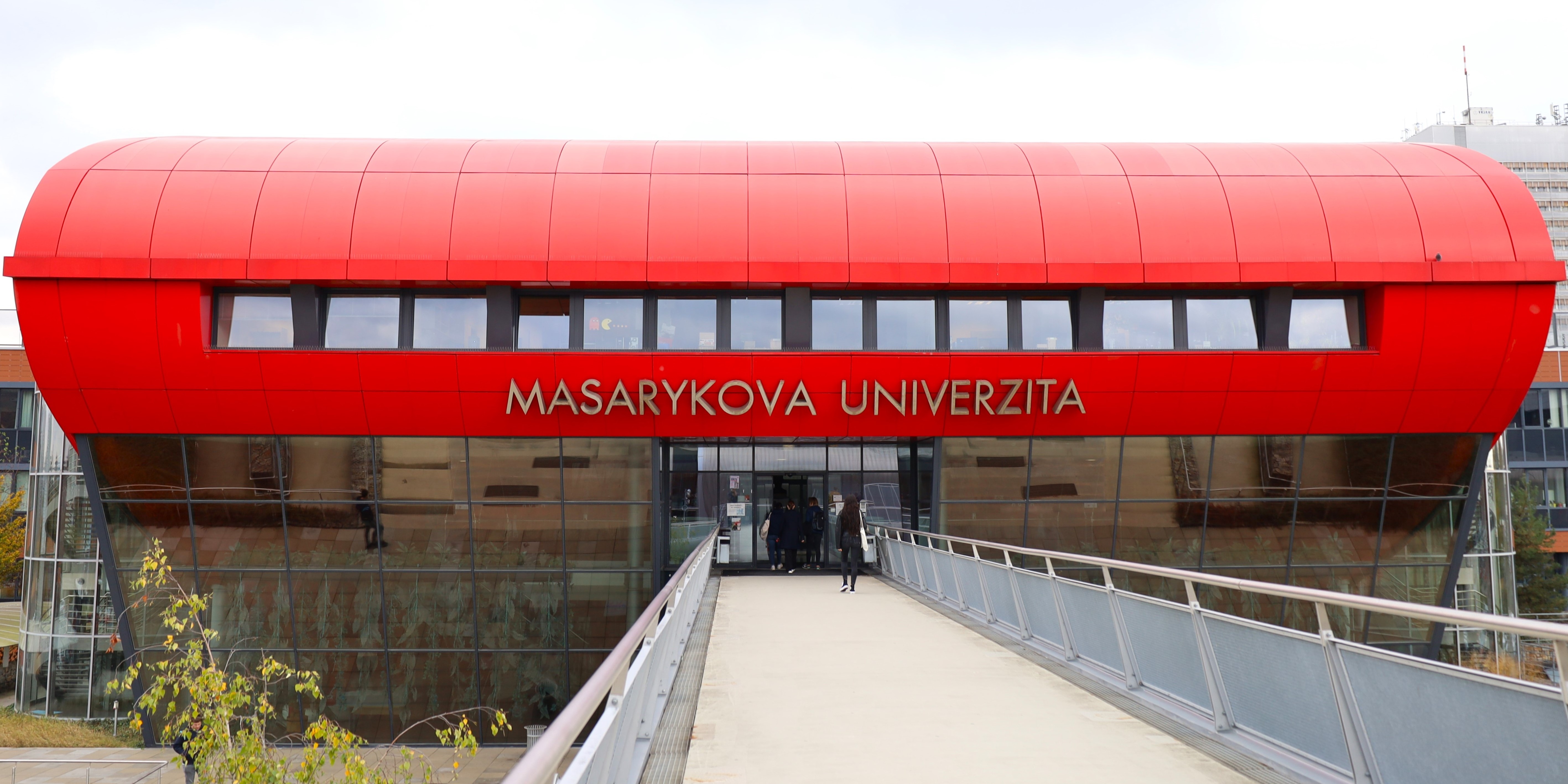 University awards nine MASH grants for young scientists